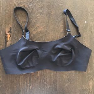 Knix size 2 reversible bra